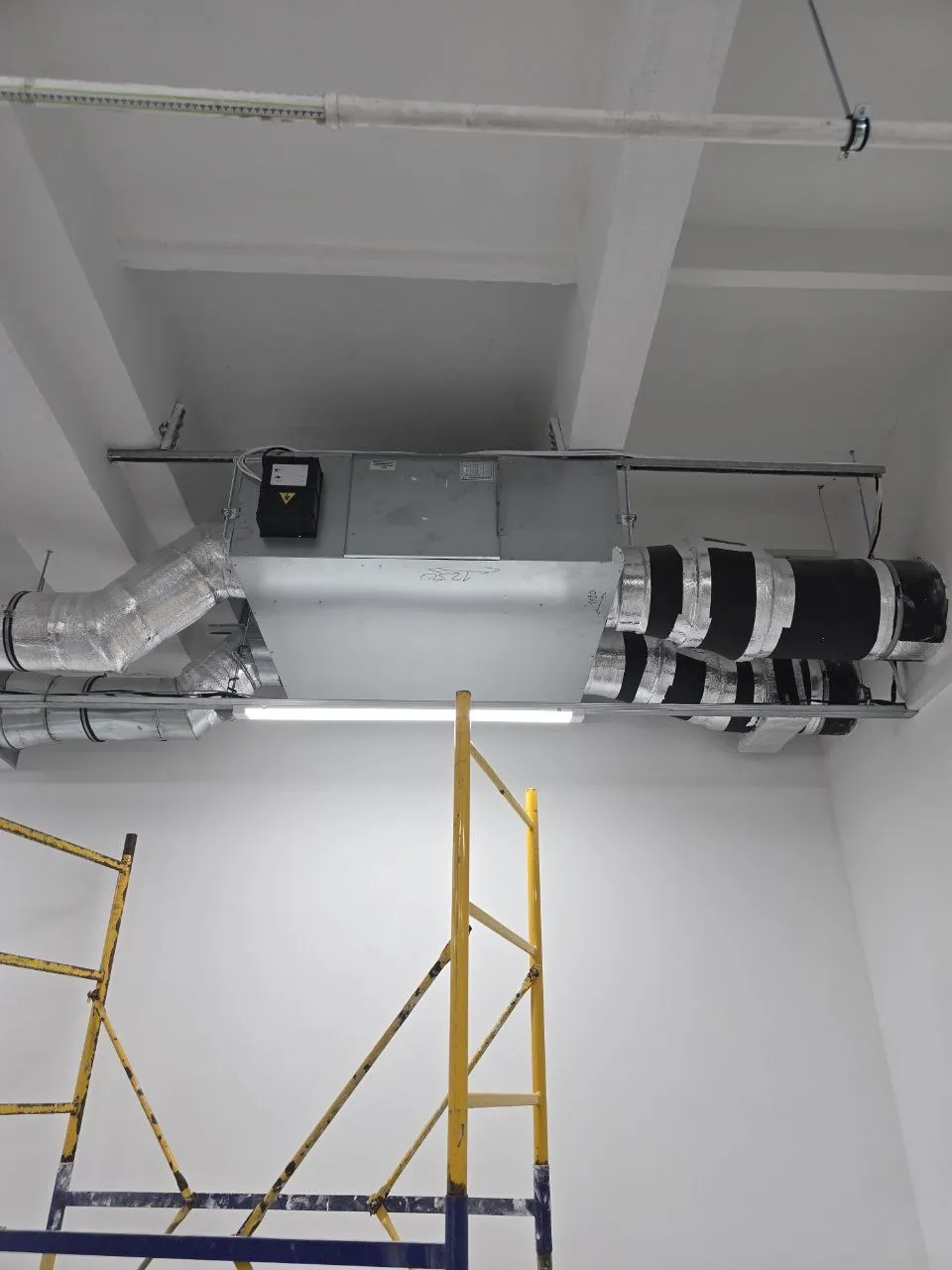 Tirdzniecības centrs ar Mycond enerģijas atgūšanas ventilācijas iekārtām MVS